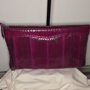 Elegant Fuchsia Snakeskin Like Wristlet